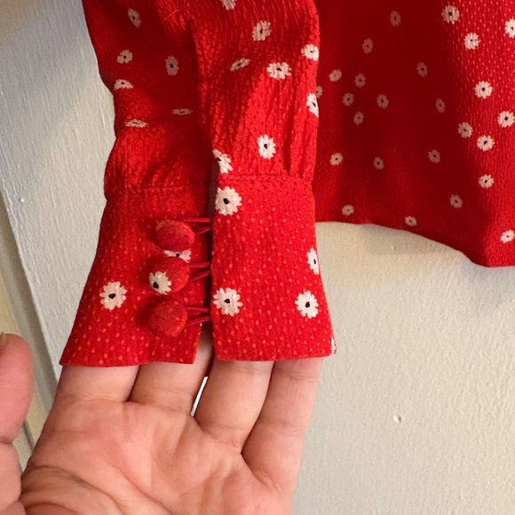 Sezane red silk blouse - Picture 2 of 8